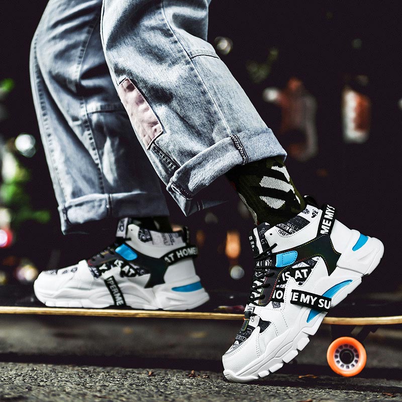 Large Size High Top Chunky Man - Luxury Lifestyle Resorts 리뷰 및 가격
